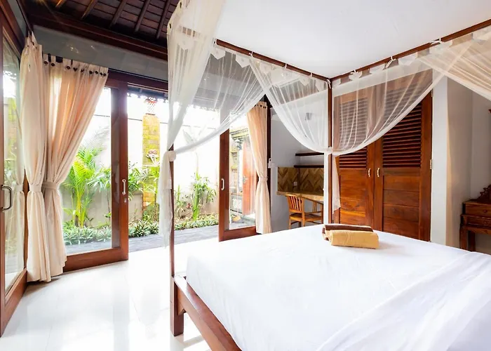 Malini Private Villa By Supala